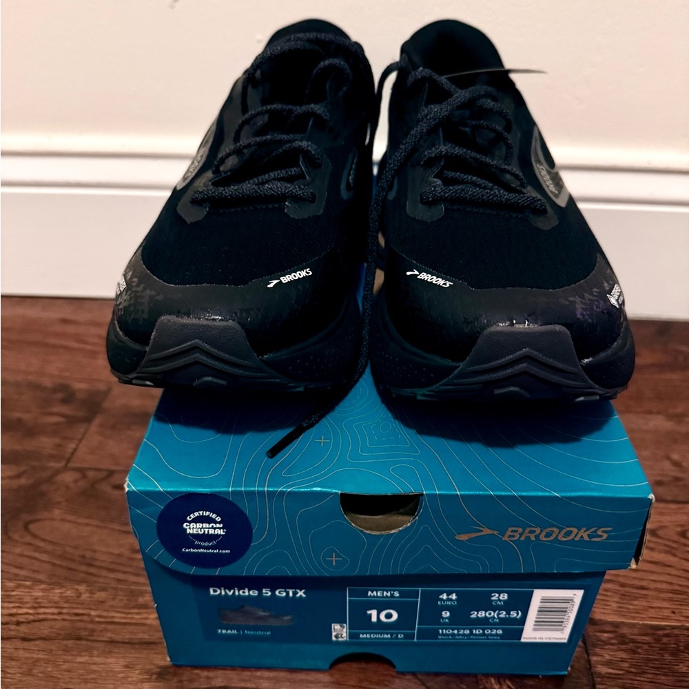 Brooks Men's Black Gore-Tex Athletic Shoes - DIVIDE 5 GTX - Size 10 - Picture 3 of 4